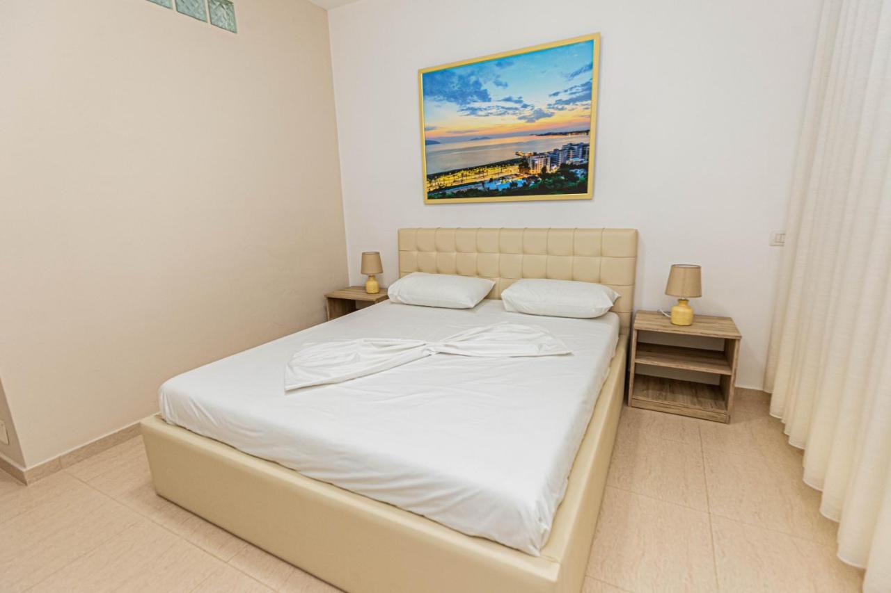 Jordan'S Hotel Vlore Ngoại thất bức ảnh