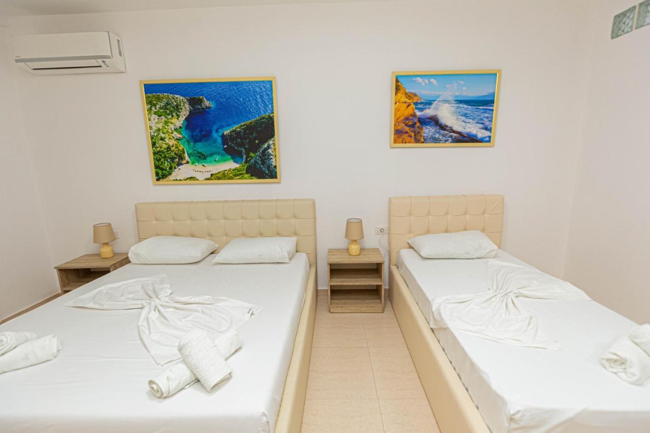 Jordan'S Hotel Vlore Ngoại thất bức ảnh