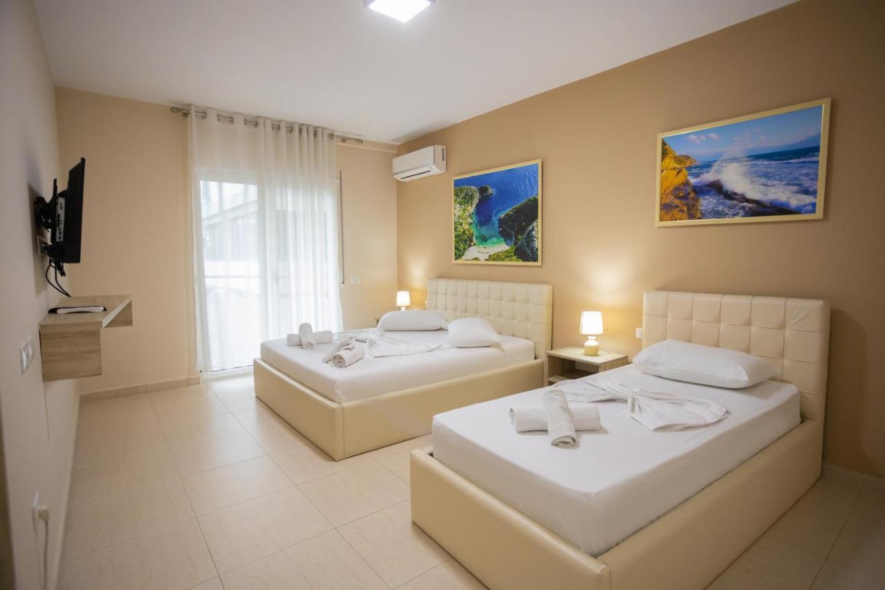 Jordan'S Hotel Vlore Ngoại thất bức ảnh