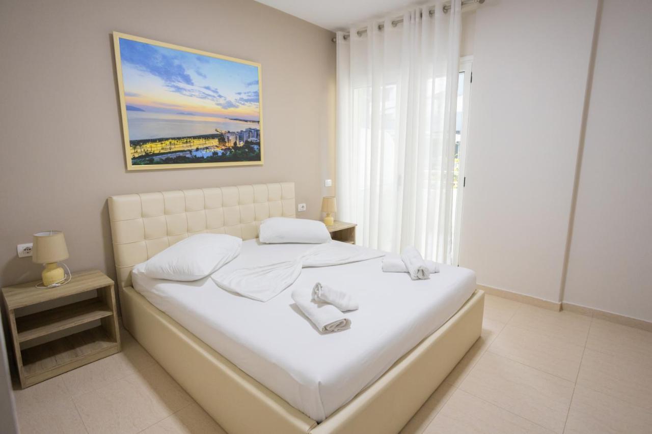 Jordan'S Hotel Vlore Ngoại thất bức ảnh